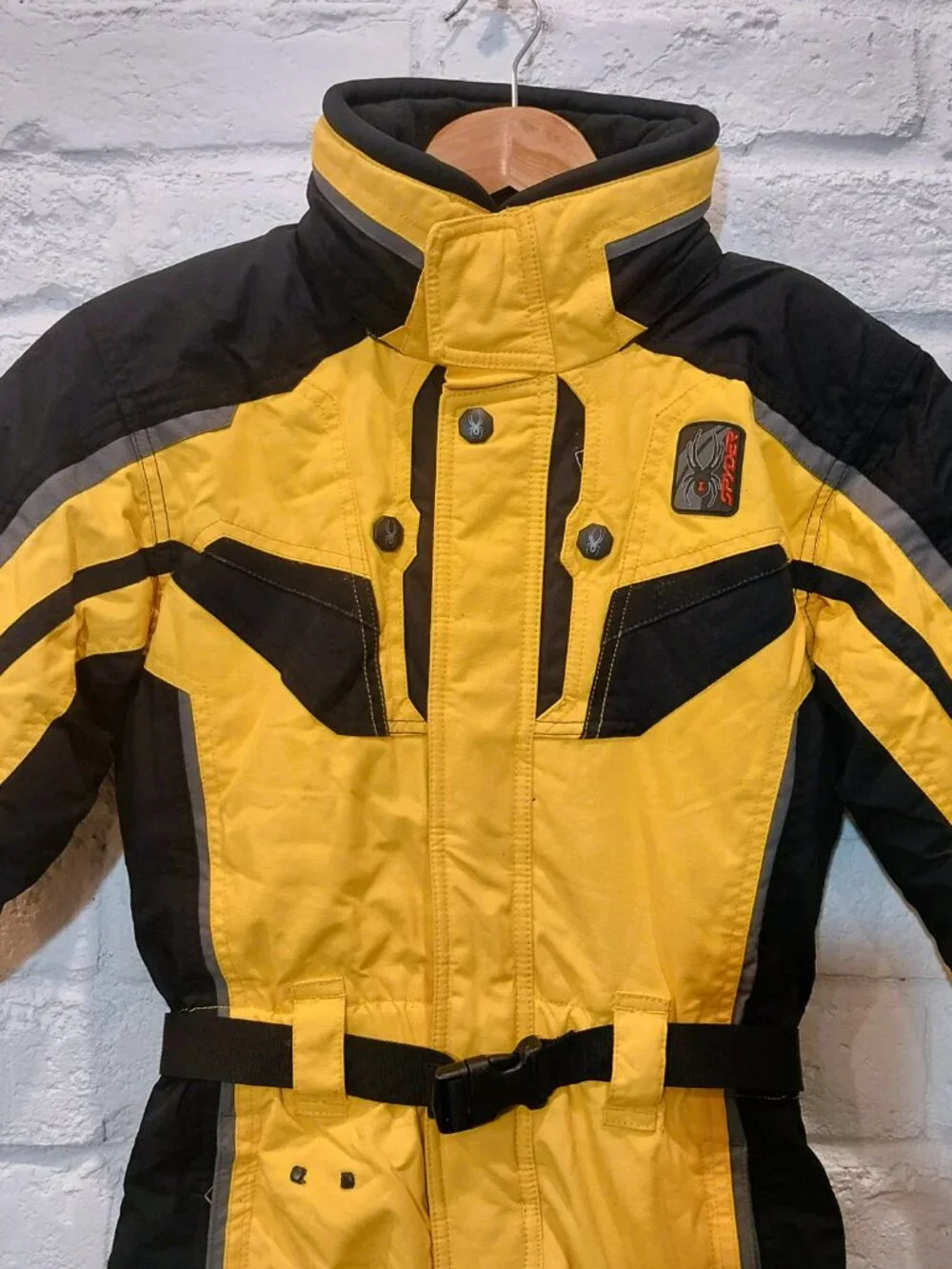 Kids Youth Spyder Snowsuit Yellow Black Size 7 Growing Size One Piece Coveralls.